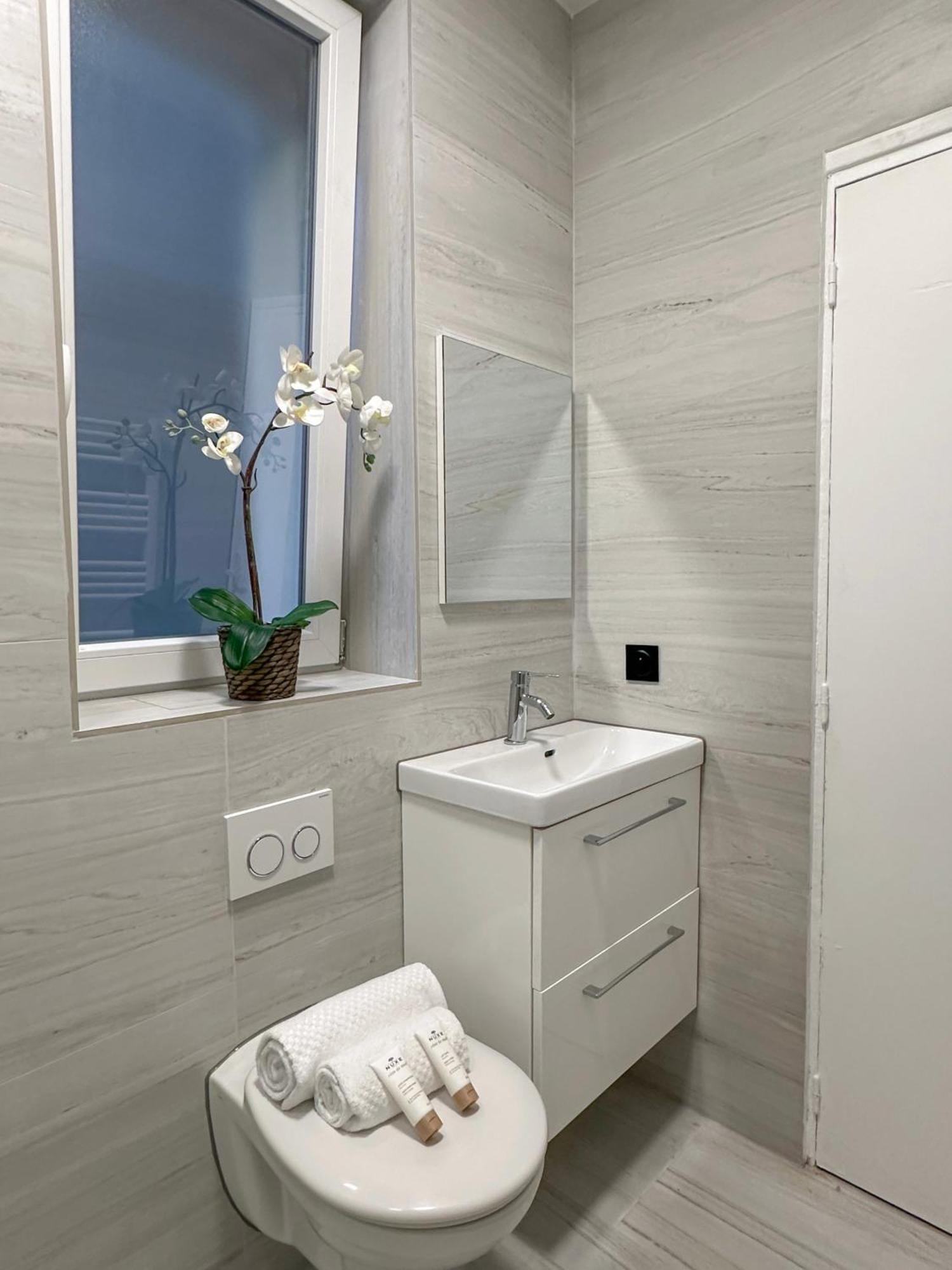Apartamento Champs Elysees Area *