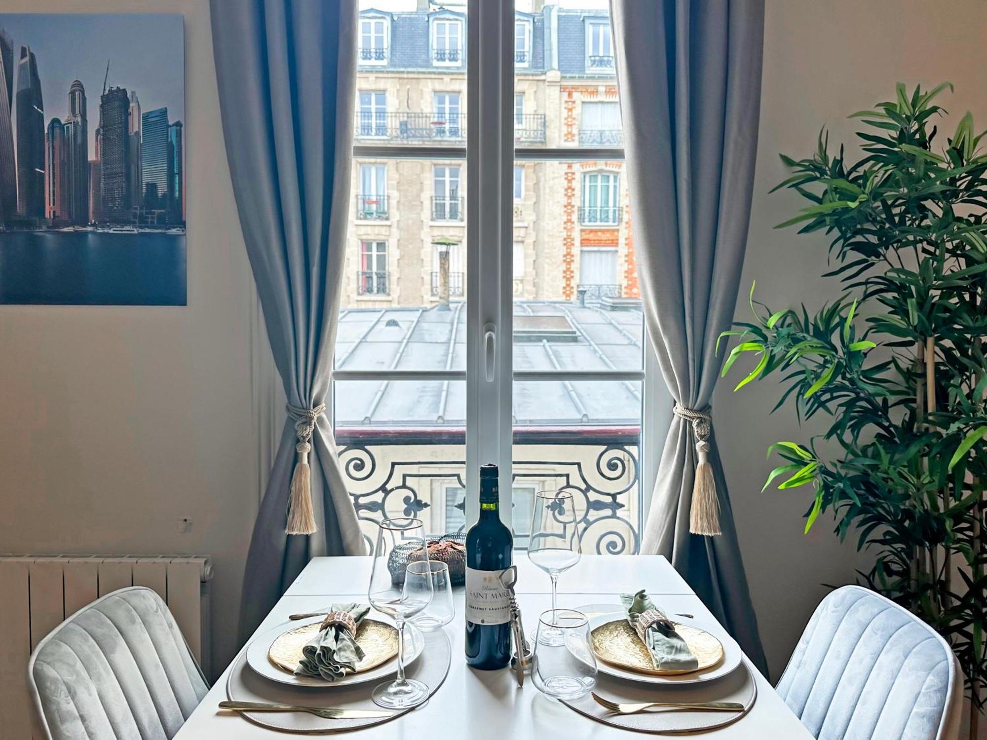 Appartement Champs Elysees Area