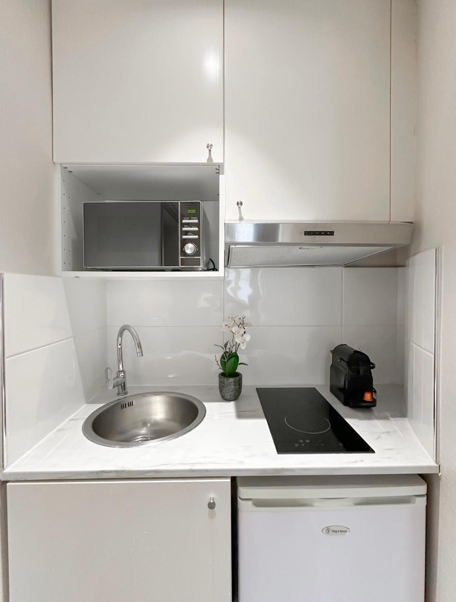 Appartement Champs Elysees Area *